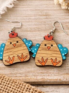 Cute Wooden Chicken Earrings – Rustic Farmhouse Chicken Dangle Earrings